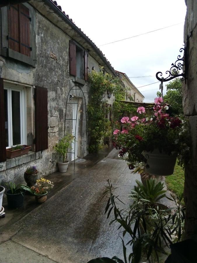 Villa La Belle Charentaise Mainxe Esterno foto